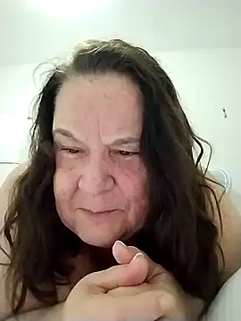 Yaya Mineira online show from October 28, 2025, 9:47 pm