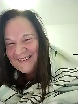 Yaya Mineira online show from September 24, 2025, 9:10 pm