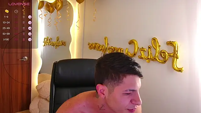 harrisoncuper online show from April 19, 2026, 1:28 am