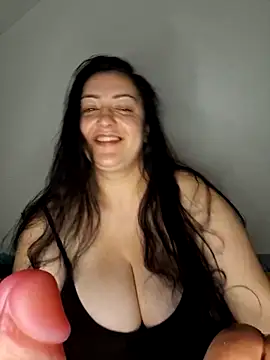 mihaelaa online show from September 22, 2025, 11:33 pm