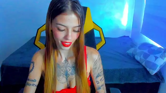 Snapshot of barbiee_05 chatting on February 13, 2026, 10:54 pm barbiee 05 online show from February 13, 2026, 10:54 pm