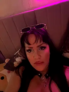 Lolaley2 online show from November 21, 2025, 6:23 am