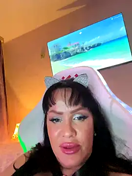 Lolaley2 online show from December 1, 2025, 4:30 pm