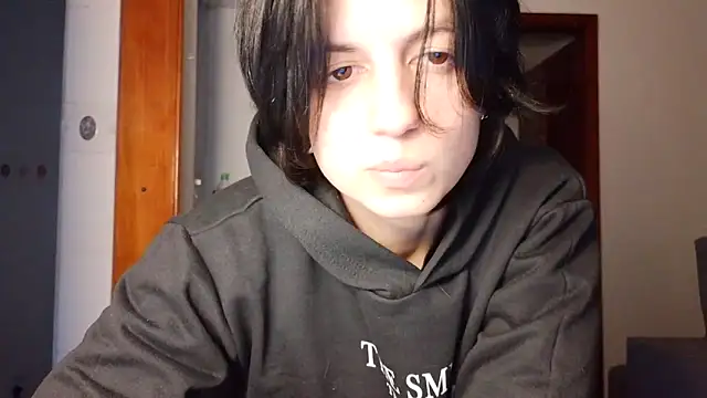Snapshot of kyslrana chatting on May 29, 2026, 8:37 pm kyslrana online show from May 29, 2026, 8:37 pm