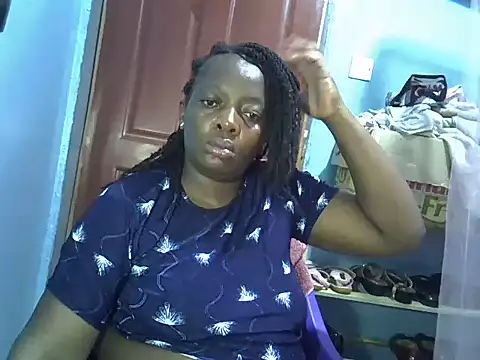 Ebonyceline online show from June 1, 2026, 7:35 pm