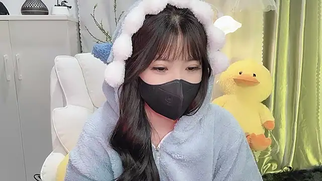 Mya Lee online show from January 20, 2025, 8:07 pm