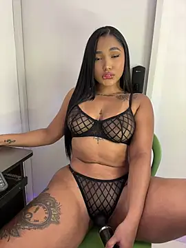 Snapshot of TianaaJackson chatting on July 15, 2026, 9:00 pm TianaaJackson online show from July 15, 2026, 9:00 pm