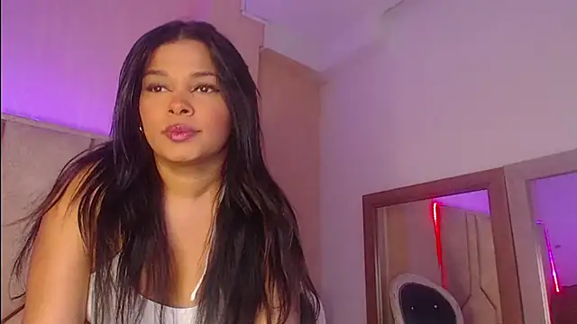 Snapshot of DeniseMoca chatting on July 18, 2026, 5:32 pm DeniseMoca online show from July 18, 2026, 5:32 pm