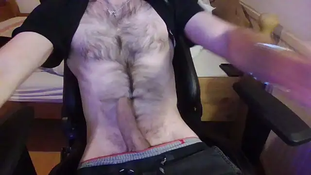 KmlBI26 online show from February 10, 2026, 10:53 pm