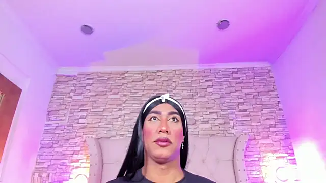 Snapshot of Lucia-sex chatting on February 5, 2026, 8:26 pm Lucia-sex online show from February 5, 2026, 8:26 pm