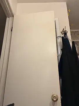 ClumsyLink online show from November 8, 2025, 10:13 pm