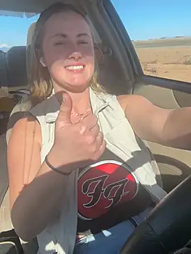 ClumsyLink online show from January 27, 2025, 9:22 pm