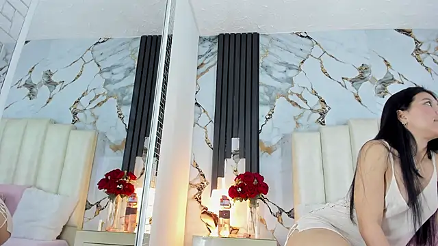 lulumars online show from March 11, 2025, 7:46 am