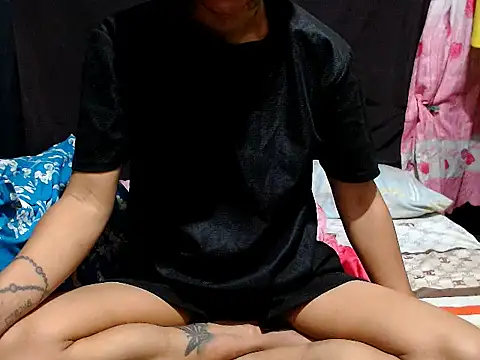 AsianNaughtiesMistress online show from April 17, 2026, 11:35 am