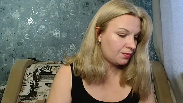 BlondeFox online show from September 29, 2025, 3:35 am