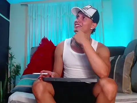 DavidNeill online show from February 10, 2025, 5:25 am