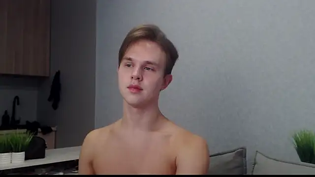 MartinMendez online show from October 26, 2025, 10:04 am