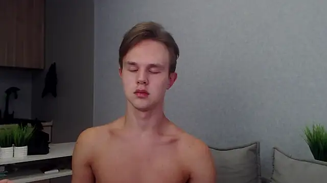 MartinMendez online show from September 19, 2025, 6:06 am