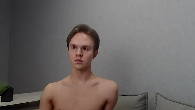 MartinMendez online show from March 18, 2025, 3:12 pm