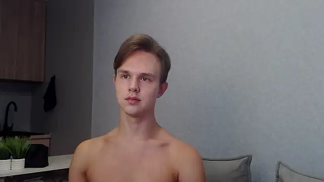 MartinMendez online show from September 24, 2025, 9:05 am