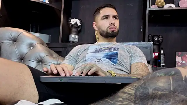 matteosantos online show from March 1, 2026, 11:54 am