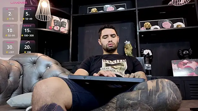 matteosantos online show from November 4, 2025, 11:36 am