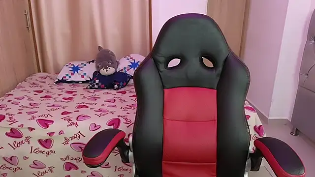  anastasia online show from March 21, 2025, 7:46 pm