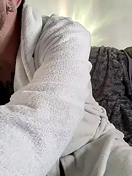 LoGaNfree88 online show from March 18, 2025, 2:06 pm