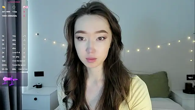 Snapshot of _luna_022 chatting on October 11, 2025, 4:24 am luna 022 online show from October 11, 2025, 4:24 am