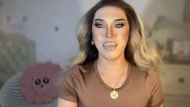 Ts glamxxxx online show from October 20, 2025, 1:29 am