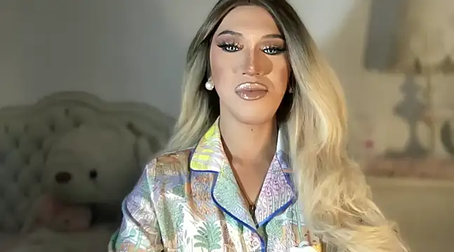 Ts glamxxxx online show from March 11, 2025, 7:03 am