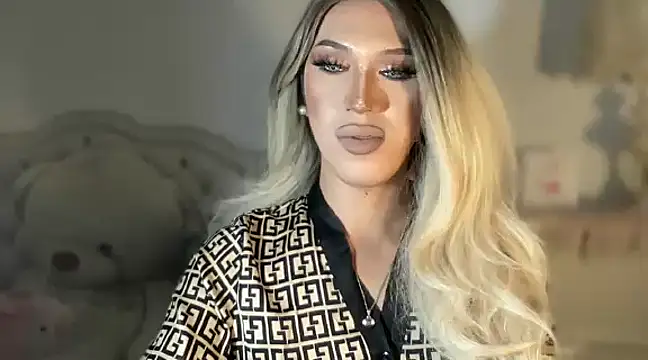 Ts glamxxxx online show from March 7, 2025, 7:49 pm