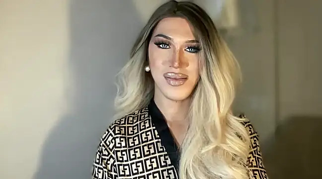 Ts glamxxxx online show from March 16, 2025, 6:34 pm