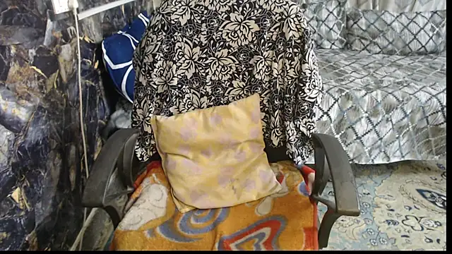 Snapshot of sexyrihana1 chatting on October 15, 2025, 6:11 am sexyrihana1 online show from October 15, 2025, 6:11 am