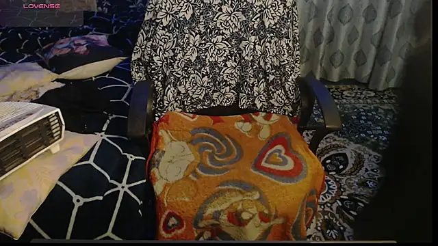 Snapshot of sexyrihana1 chatting on January 10, 2025, 8:29 am sexyrihana1 online show from January 10, 2025, 8:29 am