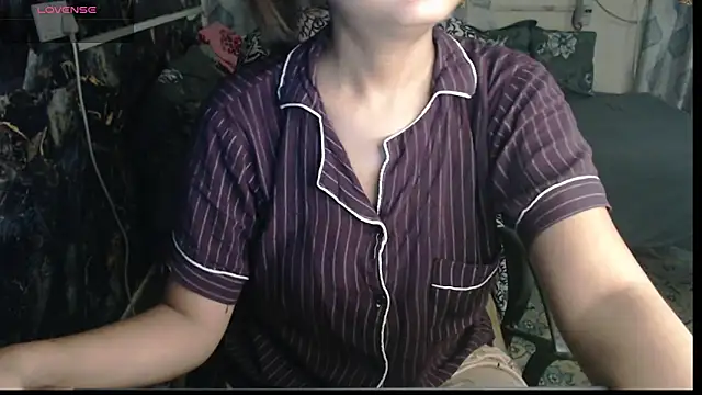 Snapshot of sexyrihana1 chatting on September 26, 2025, 6:42 am sexyrihana1 online show from September 26, 2025, 6:42 am