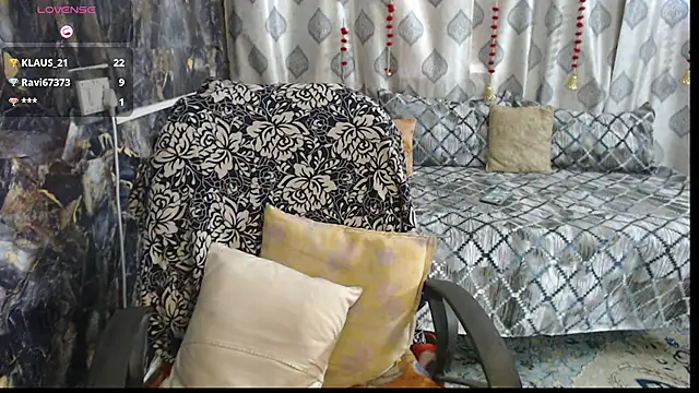 Snapshot of sexyrihana1 chatting on October 12, 2025, 7:21 am sexyrihana1 online show from October 12, 2025, 7:21 am