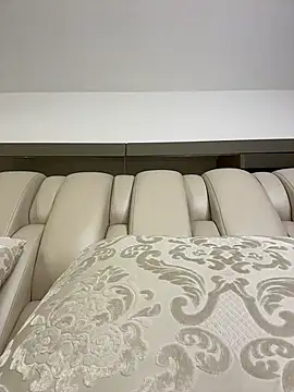 ALISSON FOXXX1 online show from February 17, 2026, 10:51 pm