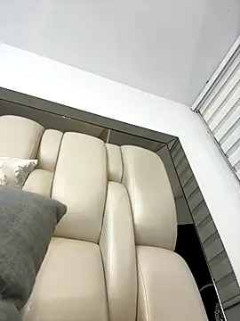 ALISSON FOXXX1 online show from September 27, 2025, 10:49 pm