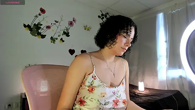 cailynhot online show from February 26, 2025, 9:53 pm