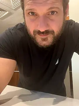 JonJ0 online show from September 17, 2025, 9:39 pm