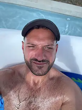 JonJ0 online show from April 25, 2026, 7:11 pm