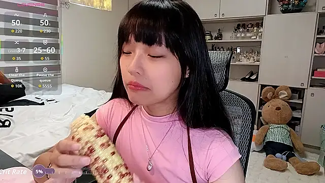 87wawa online show from October 4, 2025, 6:04 am