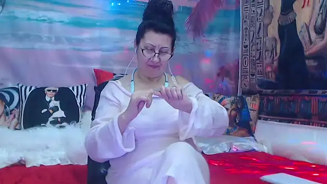 NightOrhideya online show from November 20, 2025, 7:25 pm