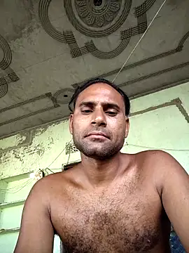 Snapshot of Maneeshpoppy chatting on May 5, 2026, 2:58 am Maneeshpoppy online show from May 5, 2026, 2:58 am