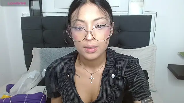 vaness weet online show from October 25, 2025, 8:09 pm