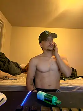 trippyski online show from November 30, 2025, 9:43 am