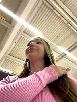 barbiehumpxxx online show from December 5, 2024, 11:23 pm