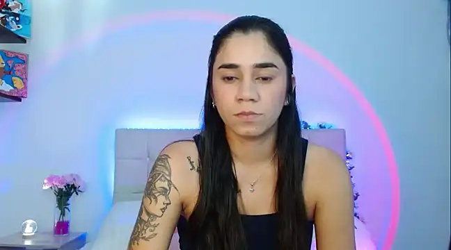 Layla Rachel online show from March 1, 2025, 1:00 am