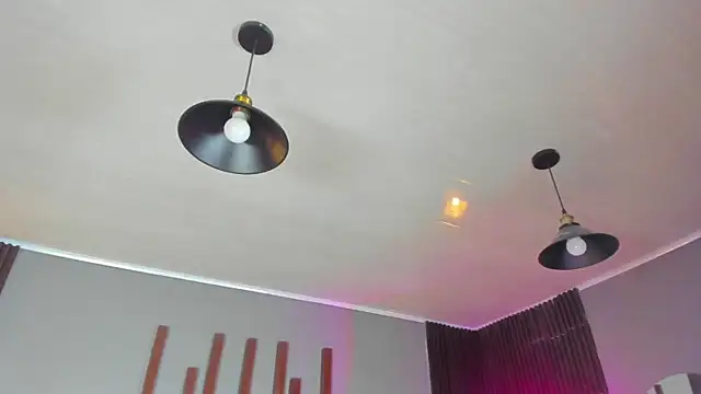 annie barozzi online show from November 2, 2025, 1:27 pm